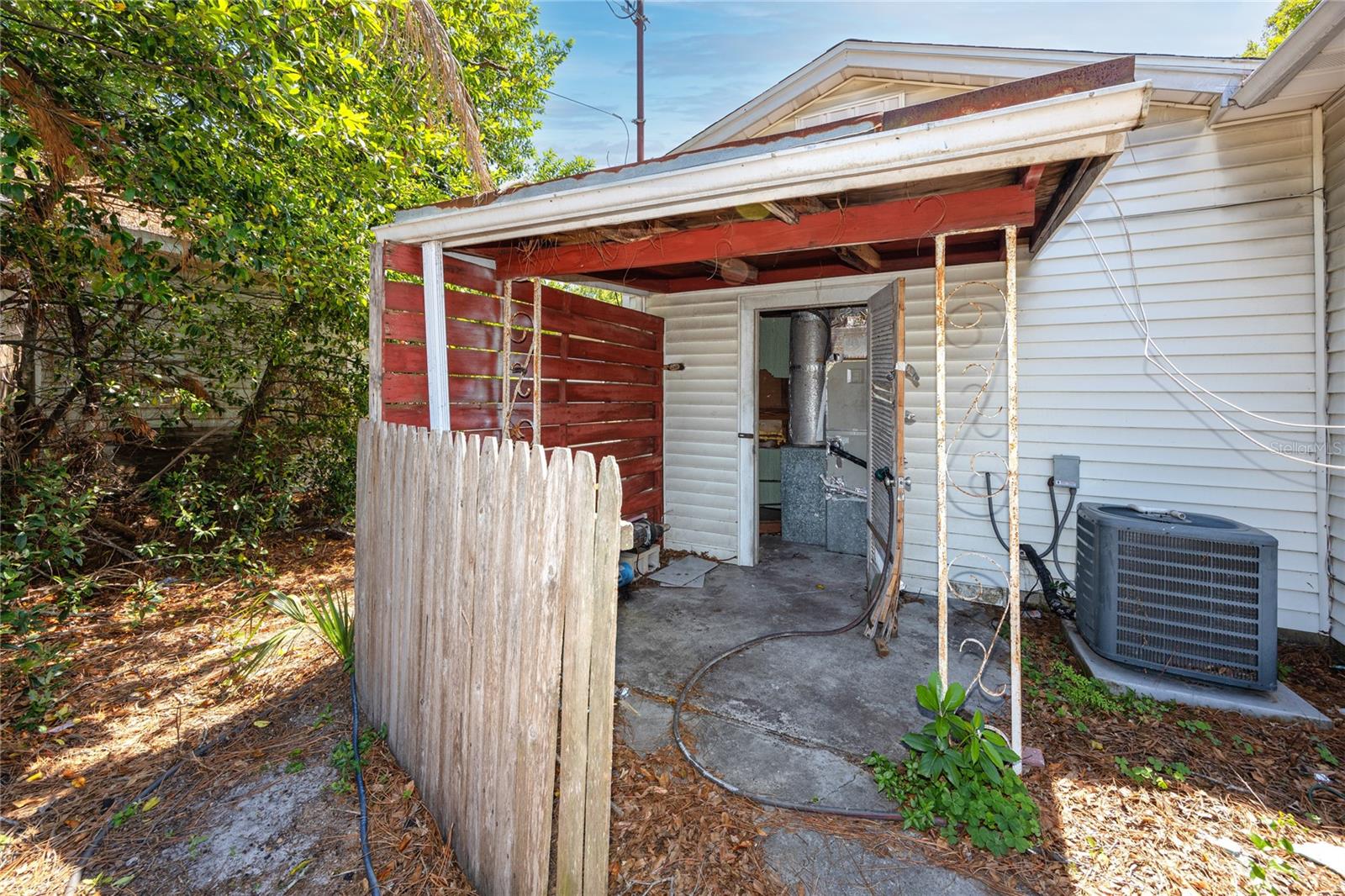 1921 24TH AVE N, ST PETERSBURG, FL, 33713