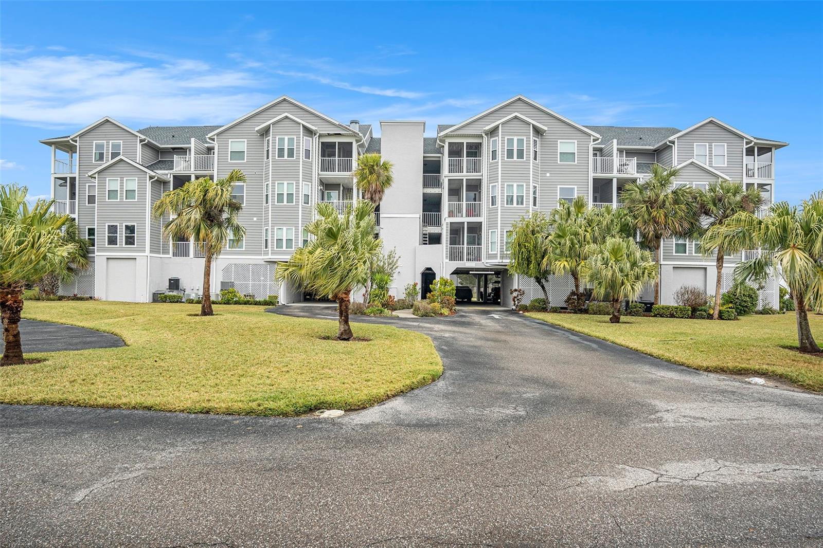 5727 BISCAYNE CT #305, NEW PORT RICHEY, FL, 34652