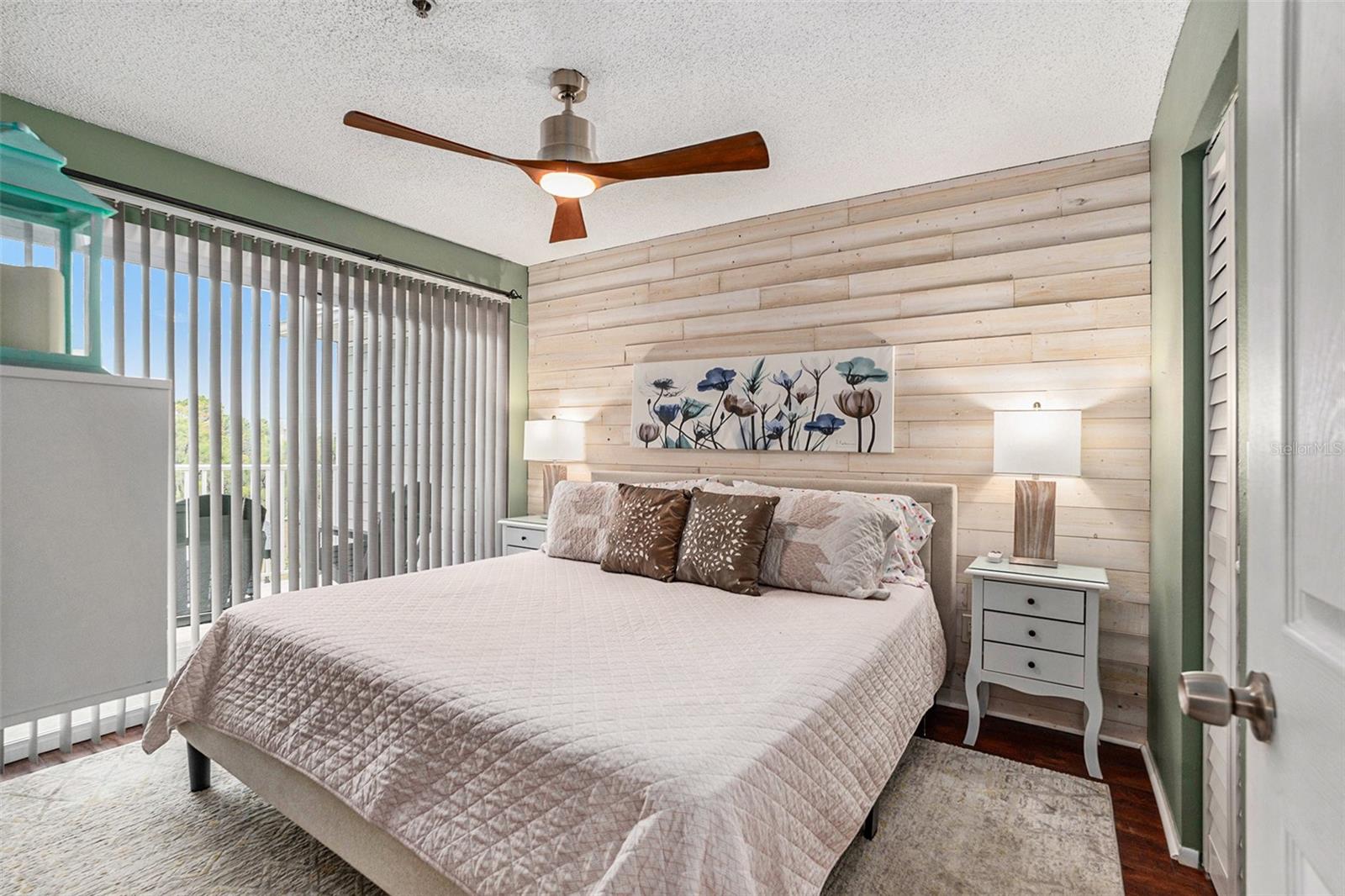 5727 BISCAYNE CT #305, NEW PORT RICHEY, FL, 34652