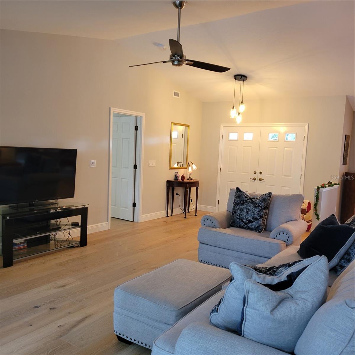 4353 INDIAN POINT TRL, SARASOTA, FL, 34238