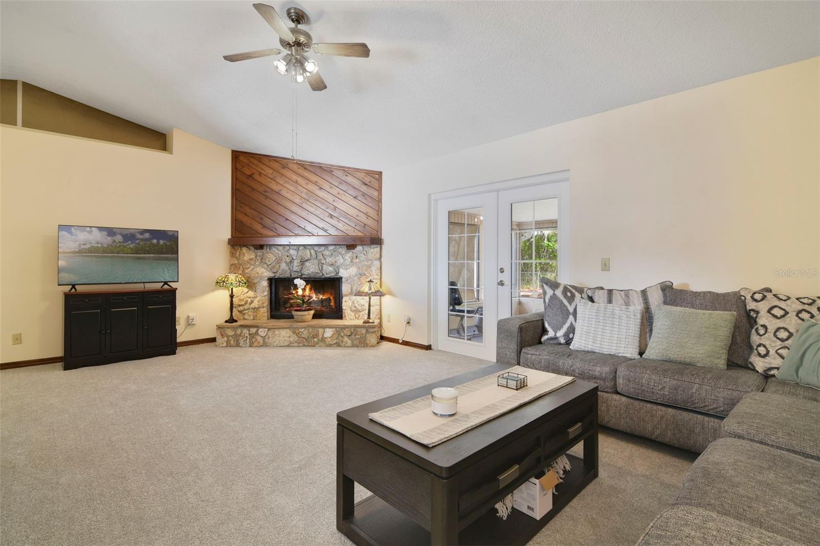 1037 PARNELL CT, DELTONA, FL, 32738