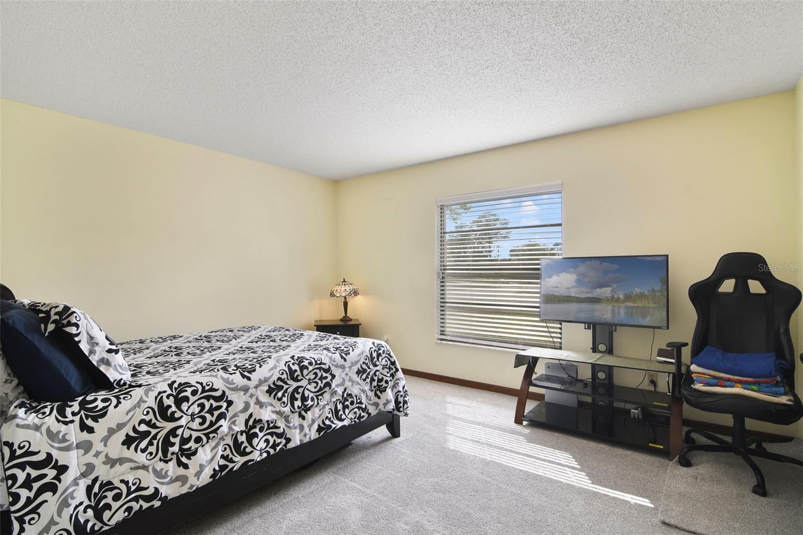 1037 PARNELL CT, DELTONA, FL, 32738