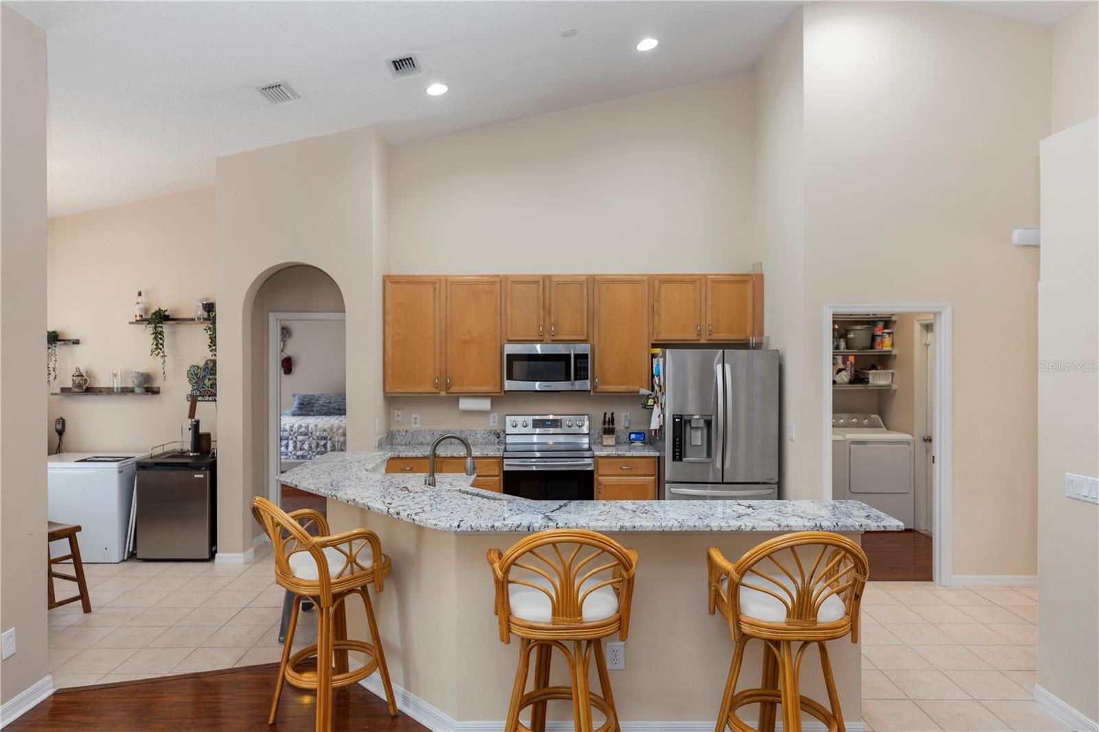 316 OAK SPRINGS DR, DEBARY, FL, 32713