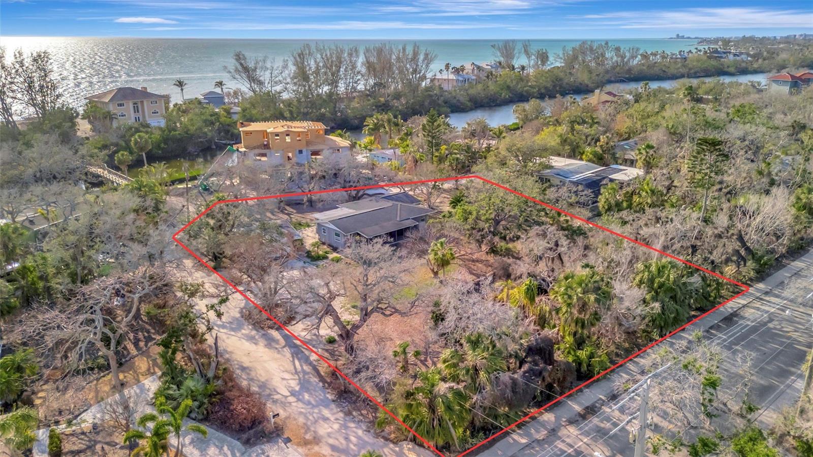 8555 HERON LAGOON CIR, SARASOTA, FL, 34242