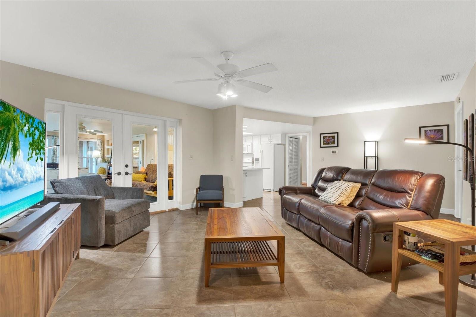 8085 QUINN CT, SEMINOLE, FL, 33777