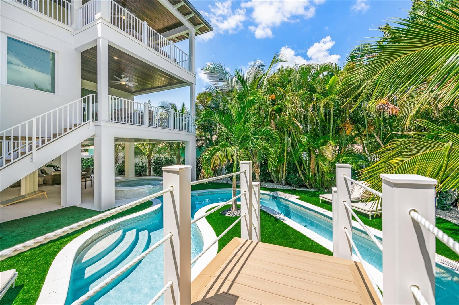 311 SPRING AVE, ANNA MARIA, FL, 34216