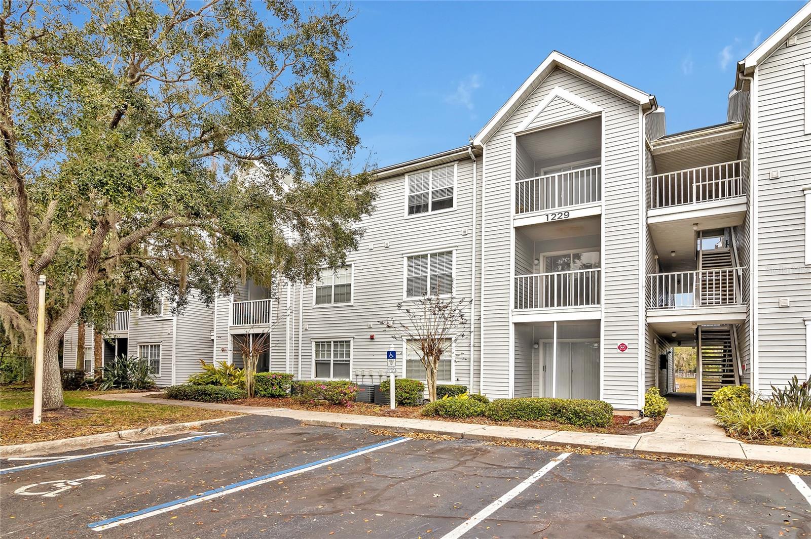 1229 BERMUDA LAKES LN #207, KISSIMMEE, FL, 34741