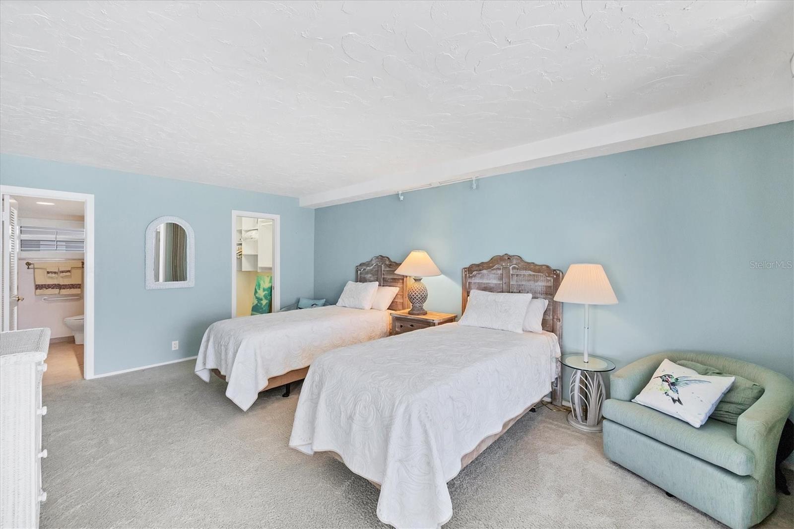 4401 GULF OF MEXICO DR #907, LONGBOAT KEY, FL, 34228