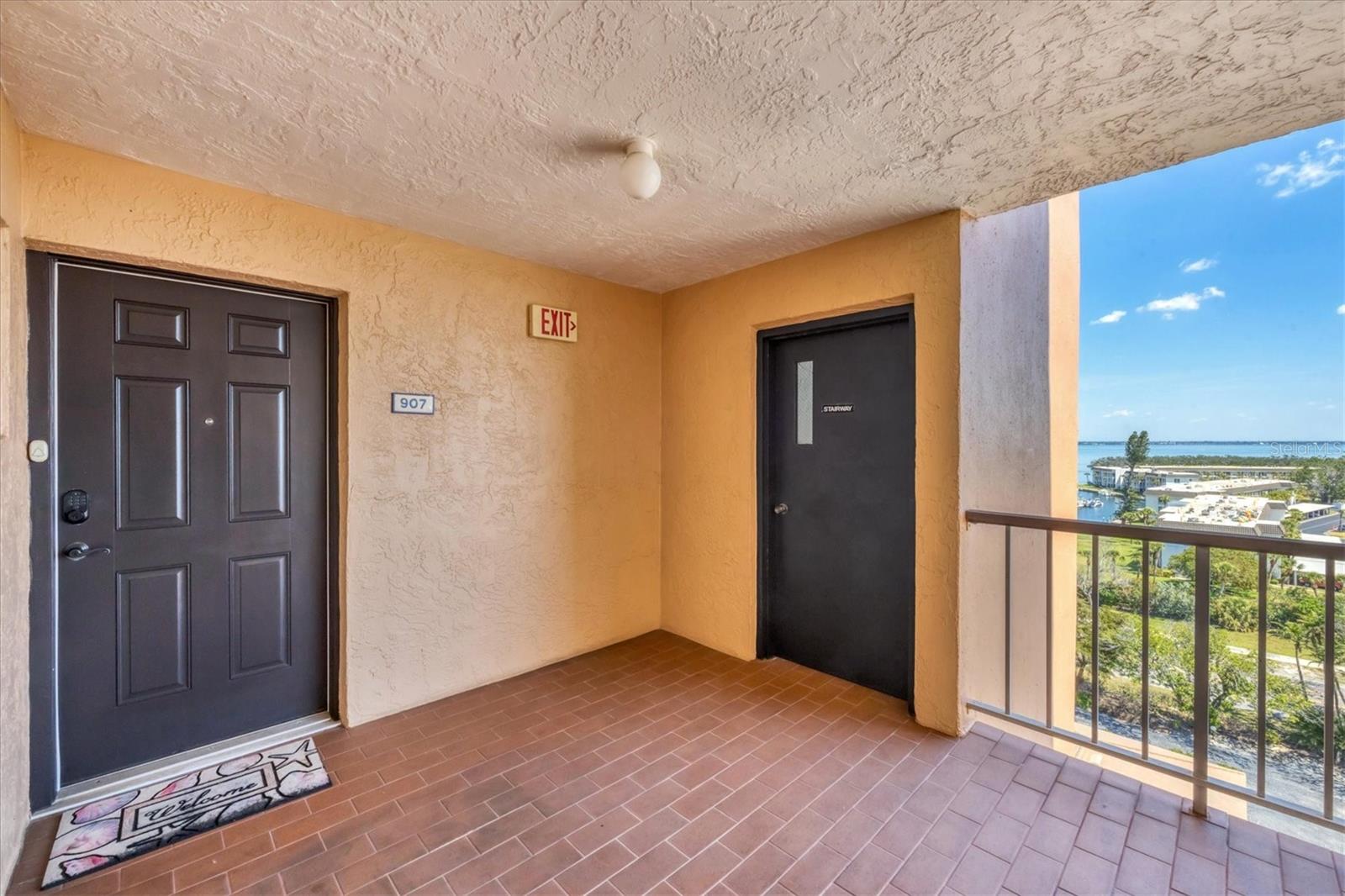4401 GULF OF MEXICO DR #907, LONGBOAT KEY, FL, 34228