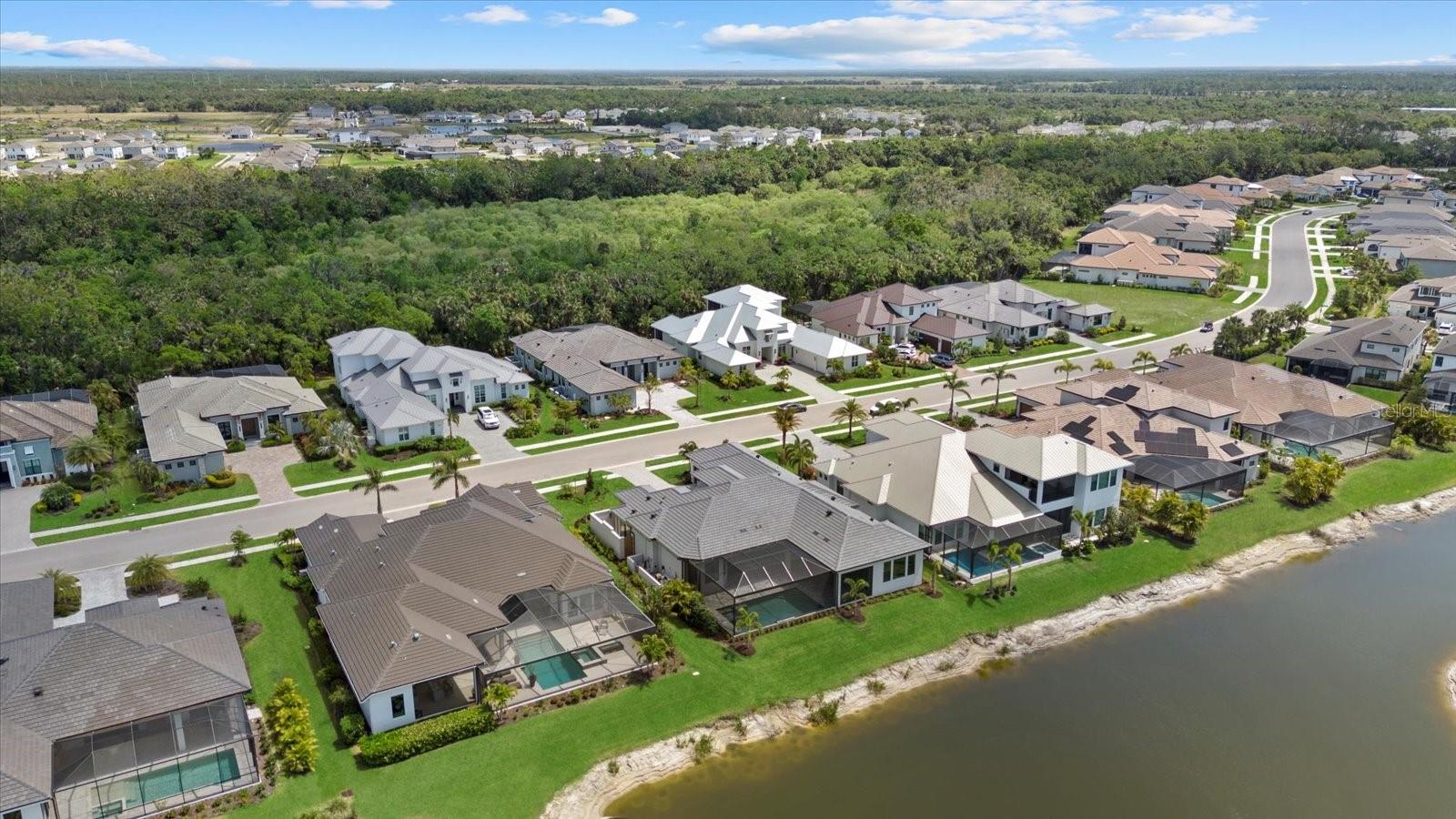 9241 STARRY NIGHT AVE, SARASOTA, FL, 34241