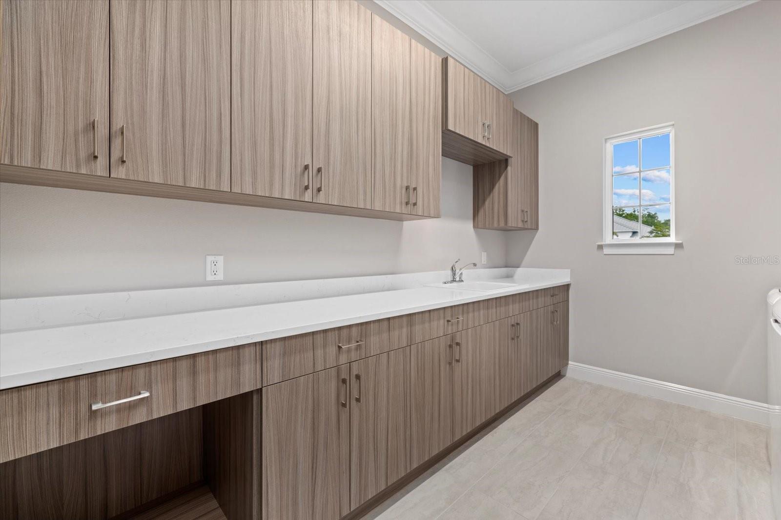 9241 STARRY NIGHT AVE, SARASOTA, FL, 34241