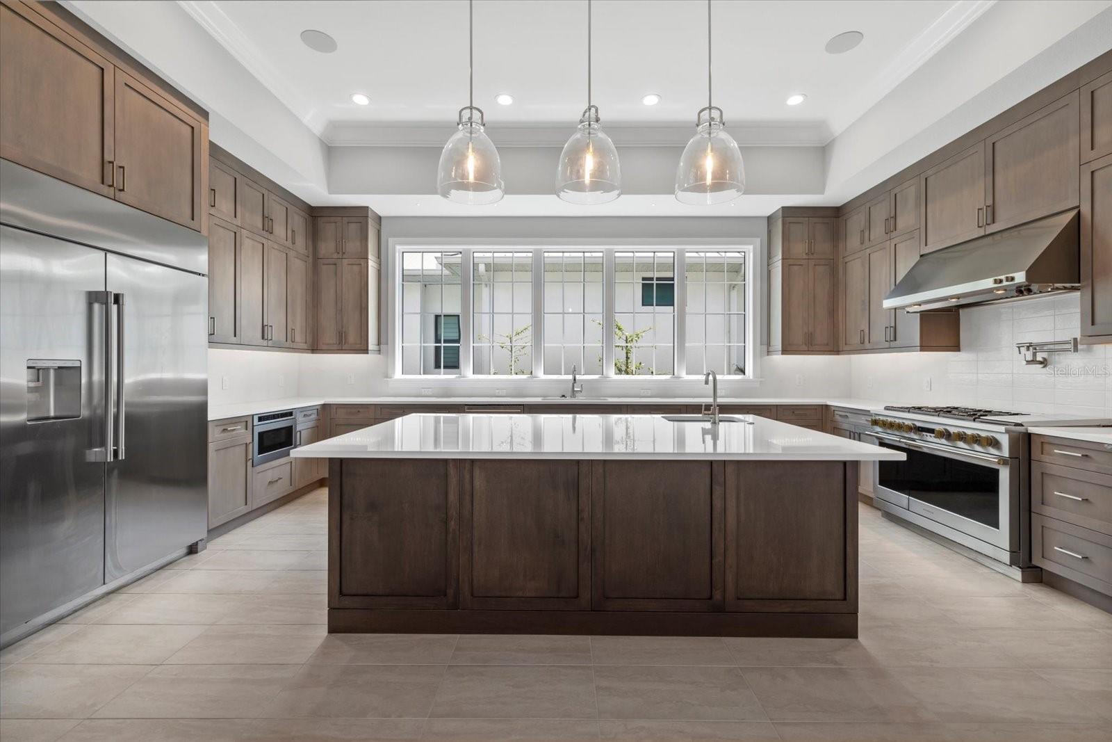 9241 STARRY NIGHT AVE, SARASOTA, FL, 34241