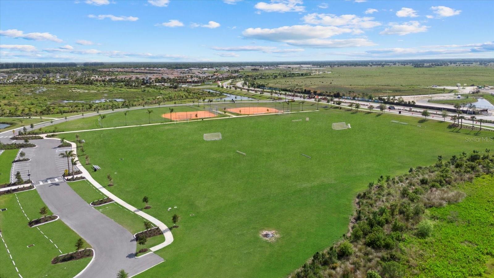 9241 STARRY NIGHT AVE, SARASOTA, FL, 34241