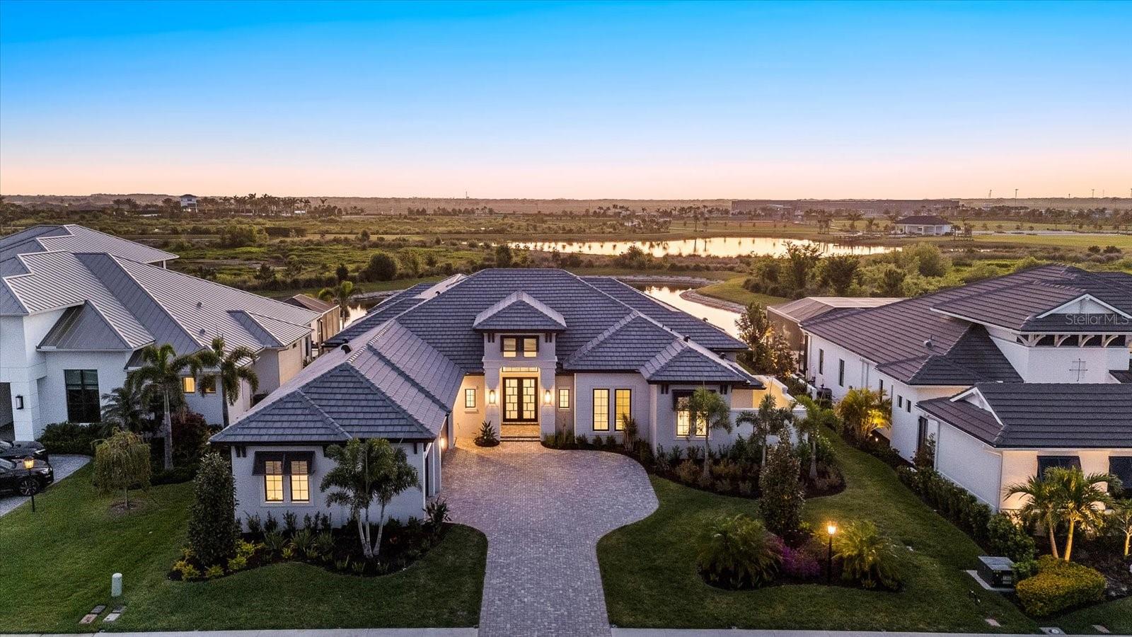 9241 STARRY NIGHT AVE, SARASOTA, FL, 34241