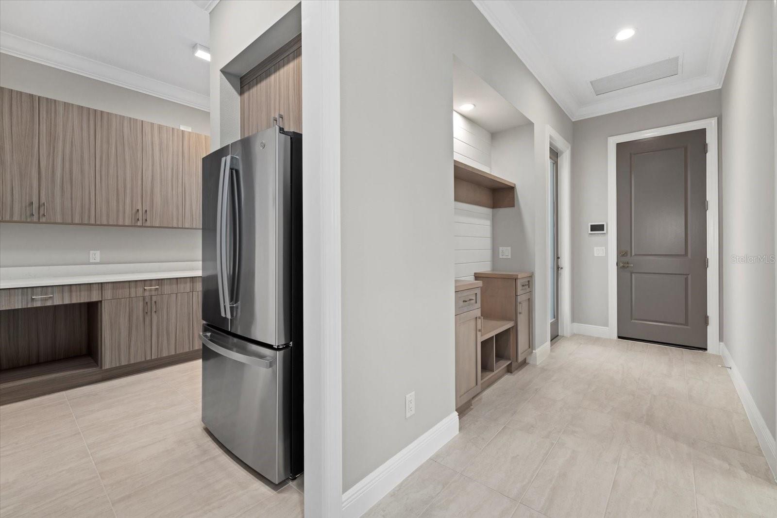 9241 STARRY NIGHT AVE, SARASOTA, FL, 34241