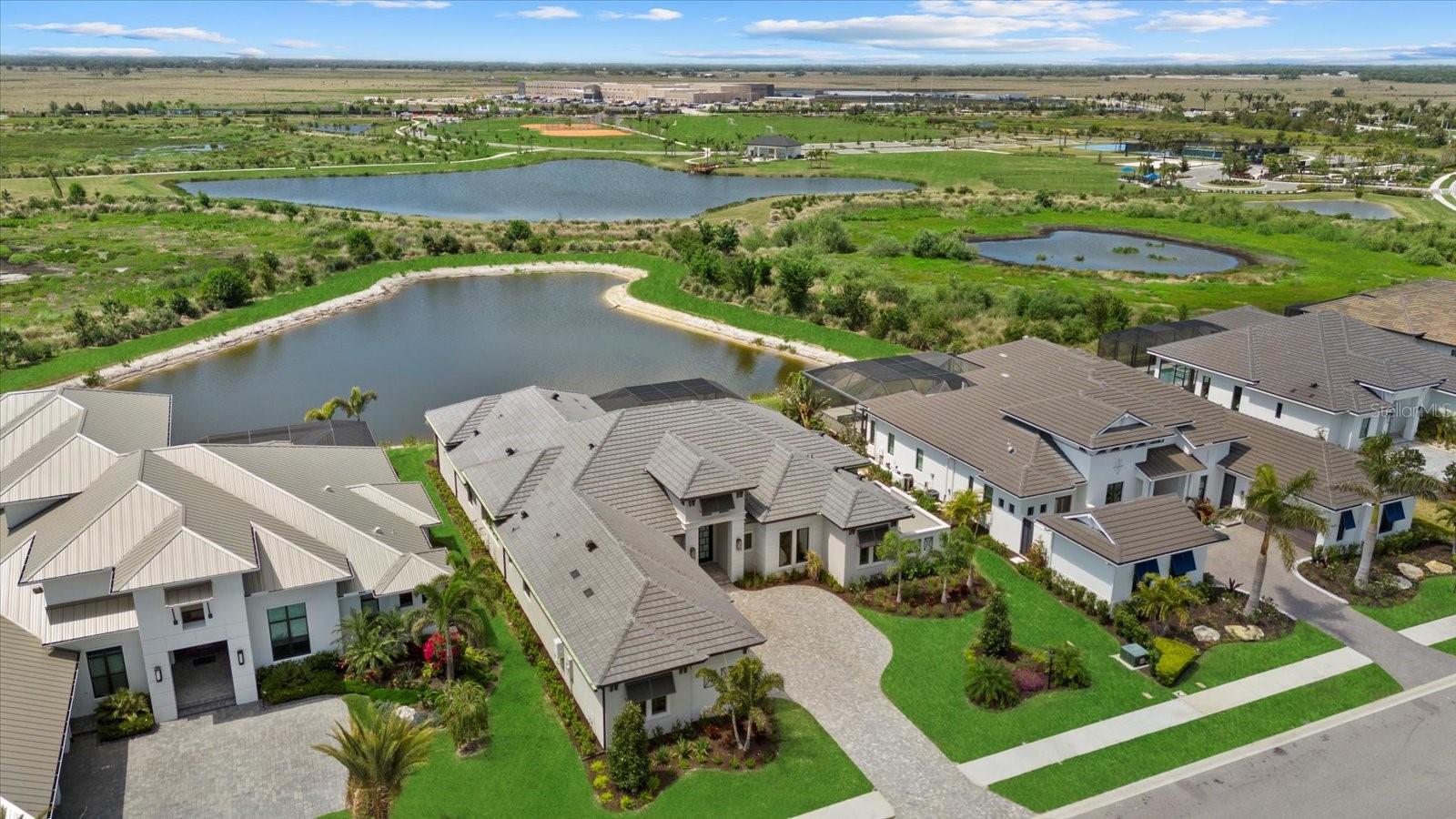 9241 STARRY NIGHT AVE, SARASOTA, FL, 34241