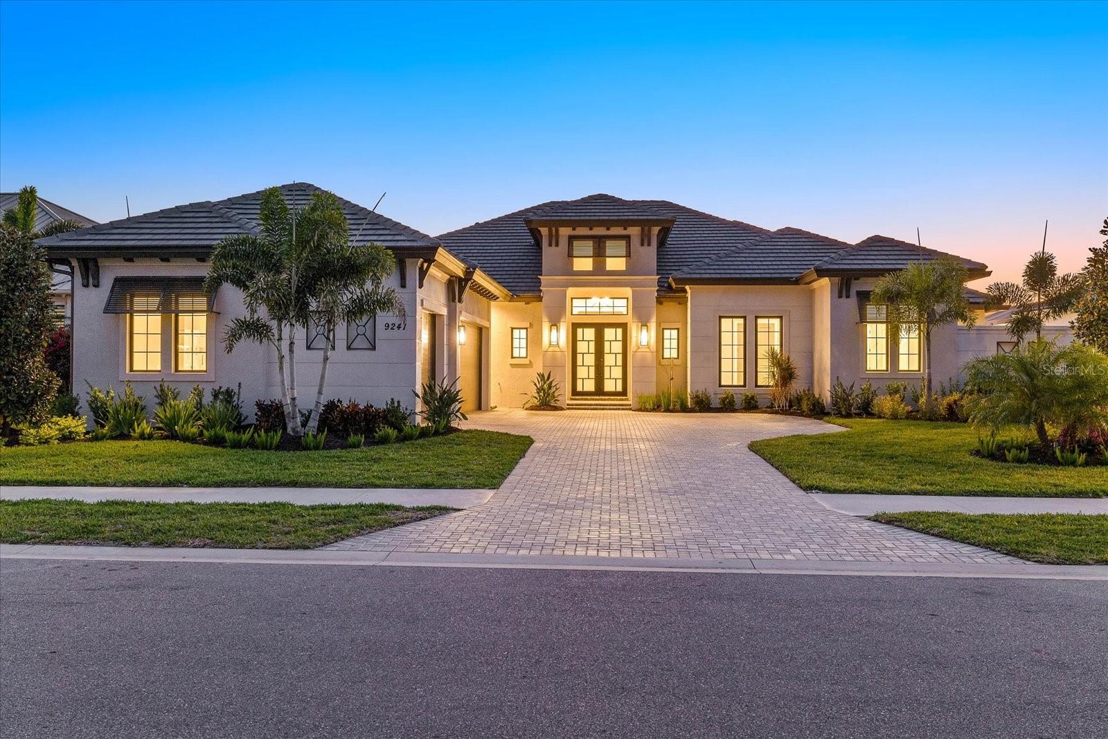 9241 STARRY NIGHT AVE, SARASOTA, FL, 34241