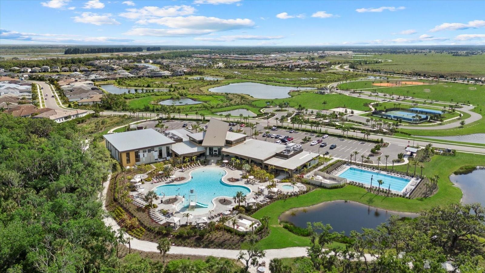 9241 STARRY NIGHT AVE, SARASOTA, FL, 34241