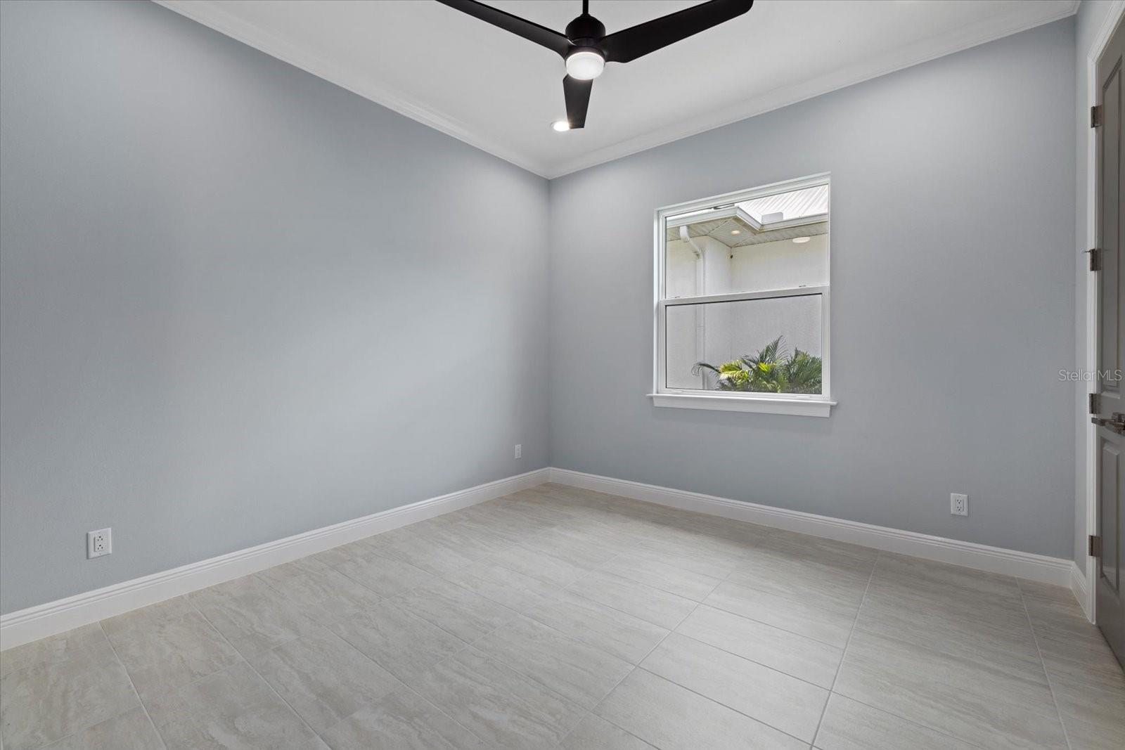 9241 STARRY NIGHT AVE, SARASOTA, FL, 34241