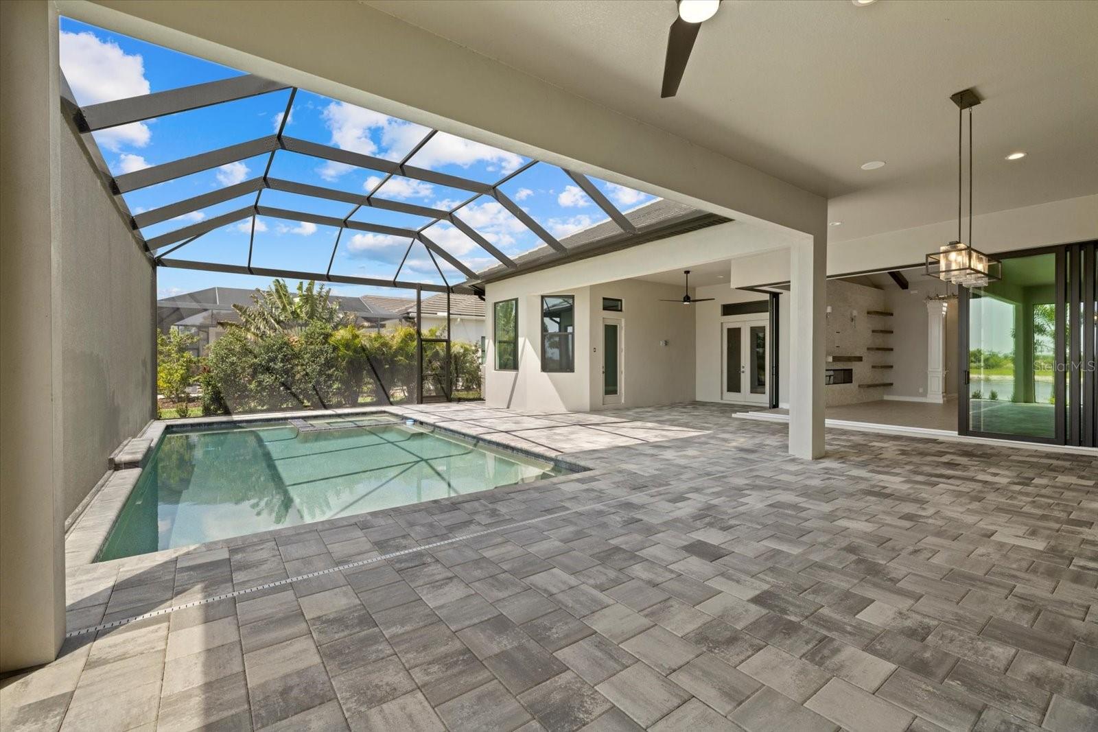 9241 STARRY NIGHT AVE, SARASOTA, FL, 34241