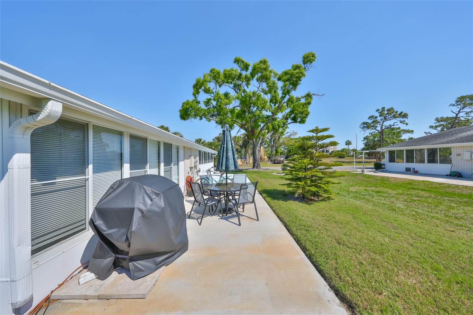 2202 CLUBHOUSE DR #174, SUN CITY CENTER, FL, 33573