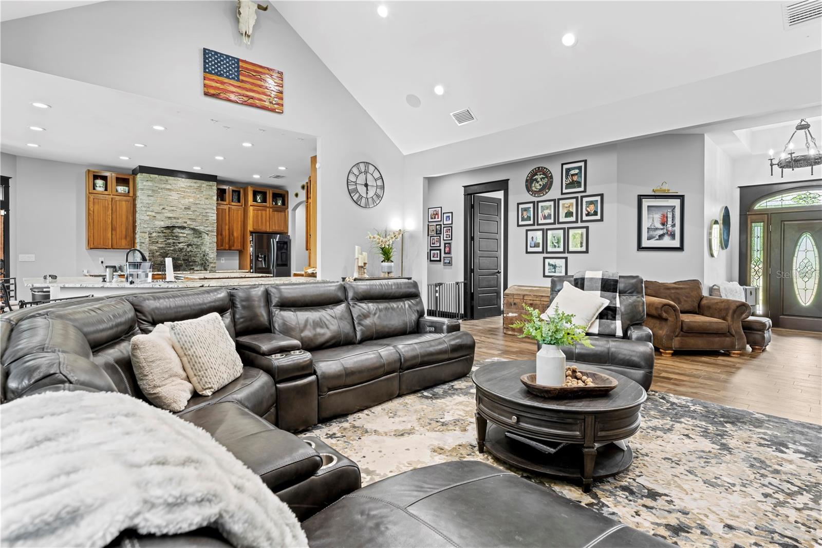 3601 HAPPY LIFE LN, DOVER, FL, 33527