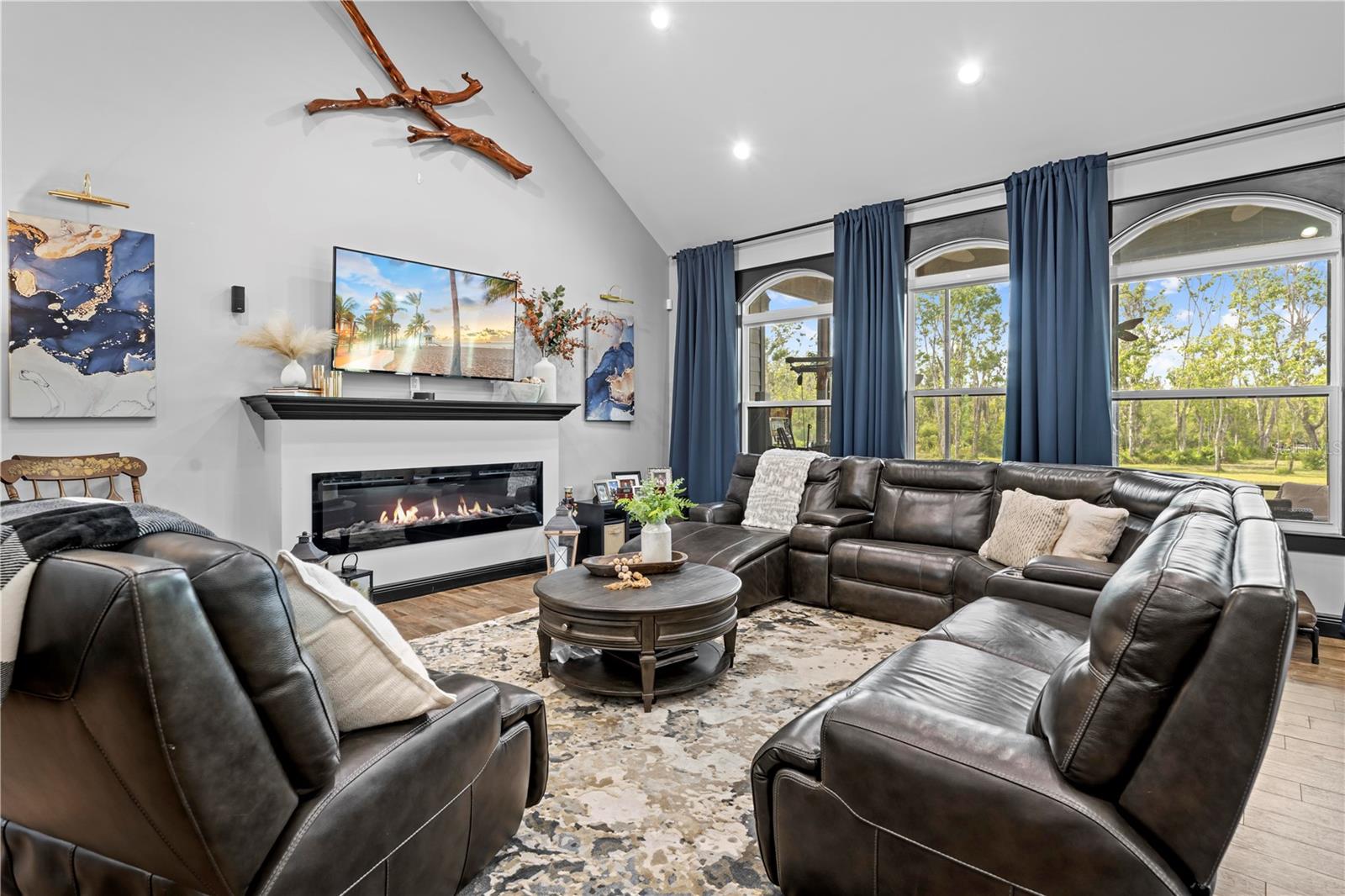 3601 HAPPY LIFE LN, DOVER, FL, 33527