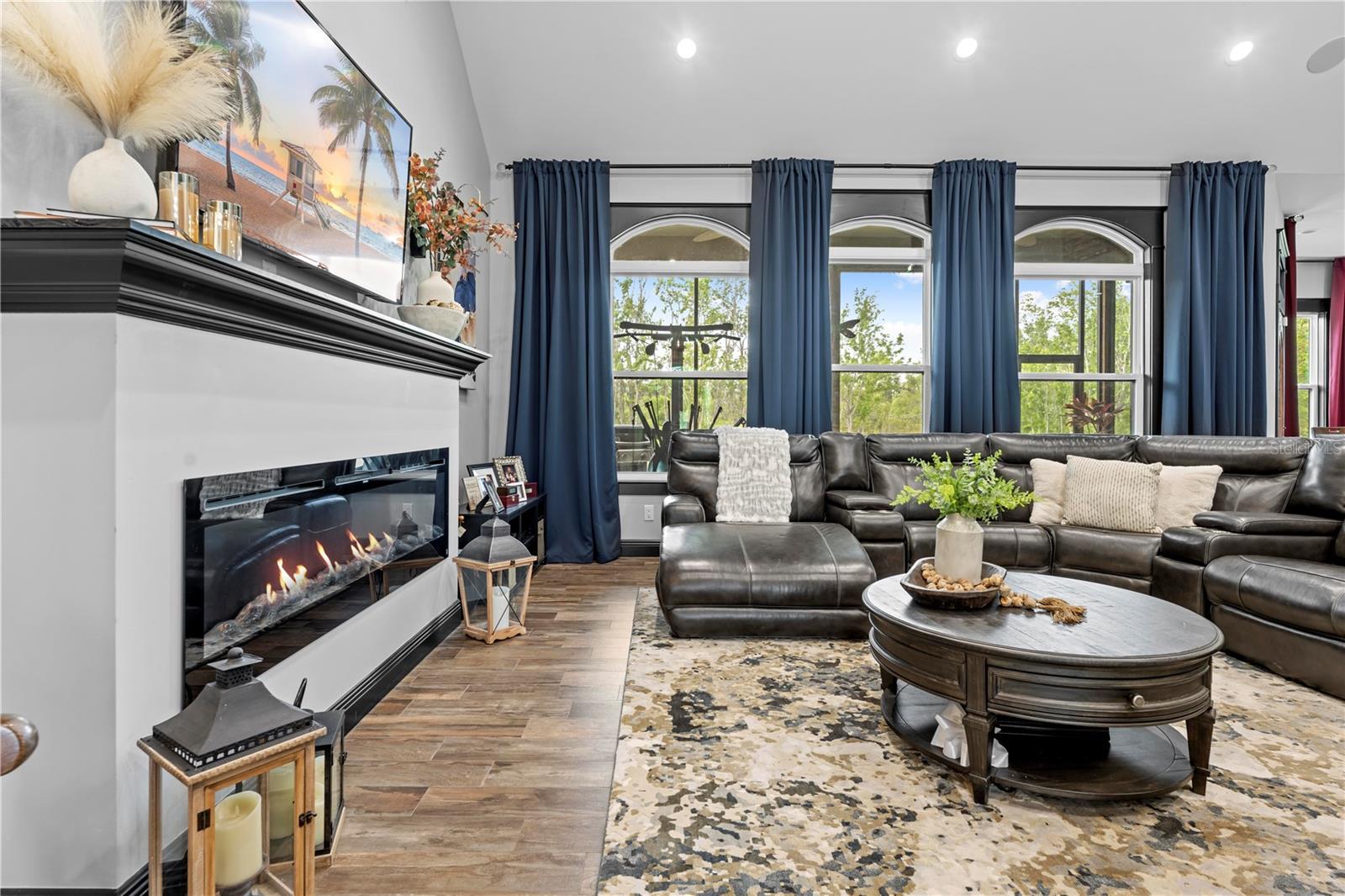 3601 HAPPY LIFE LN, DOVER, FL, 33527