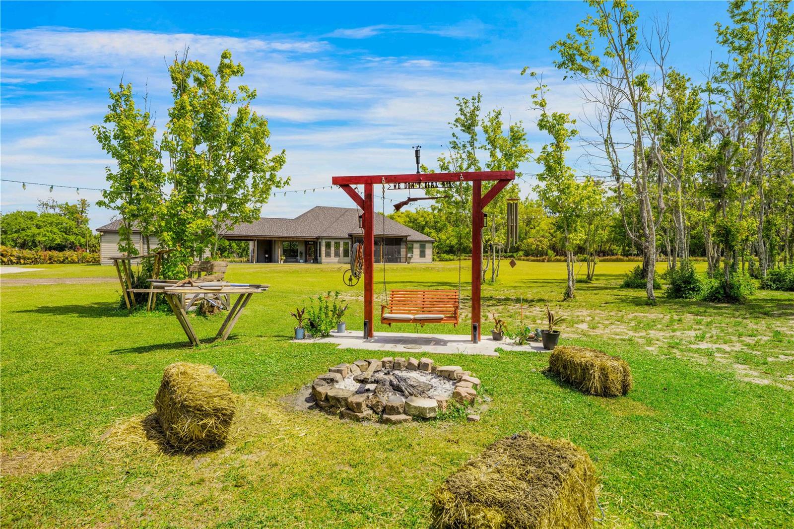 3601 HAPPY LIFE LN, DOVER, FL, 33527