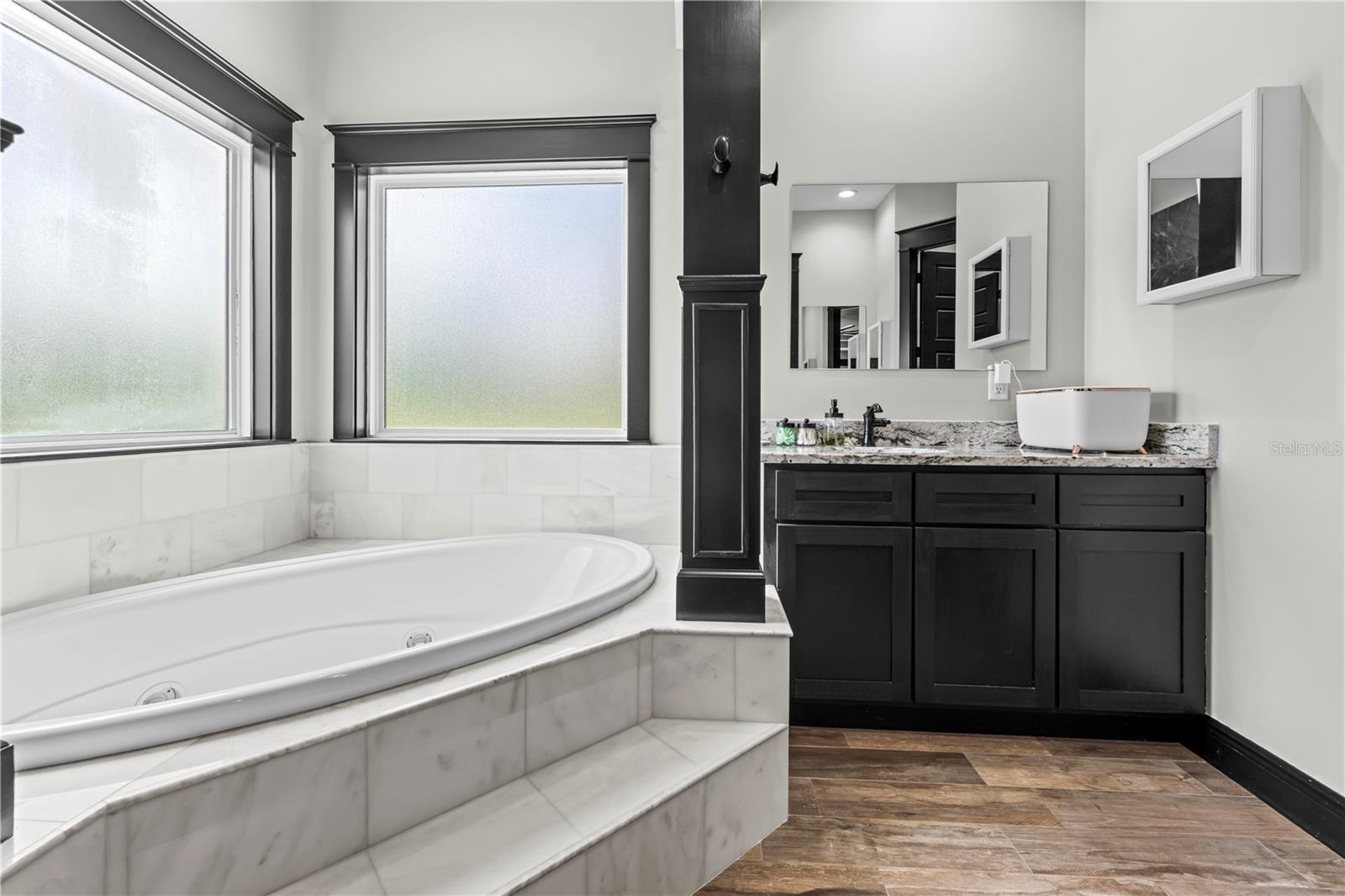 3601 HAPPY LIFE LN, DOVER, FL, 33527