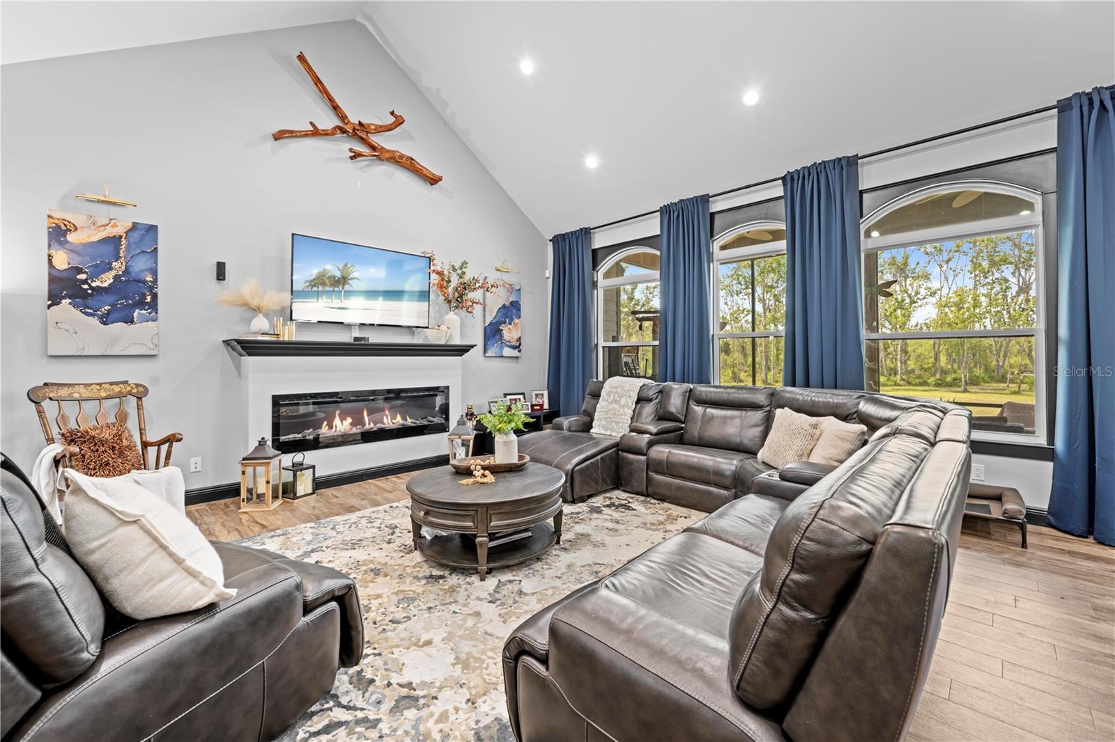 3601 HAPPY LIFE LN, DOVER, FL, 33527