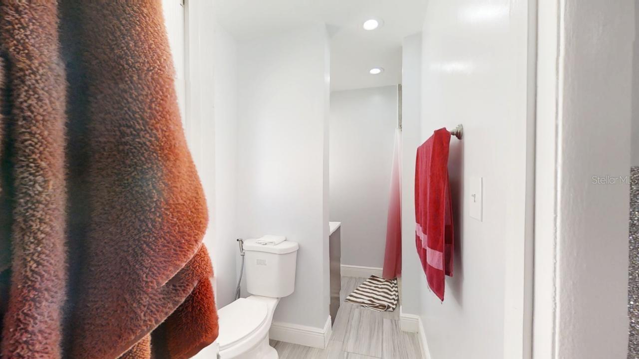 8609 N 11TH ST, TAMPA, FL, 33604