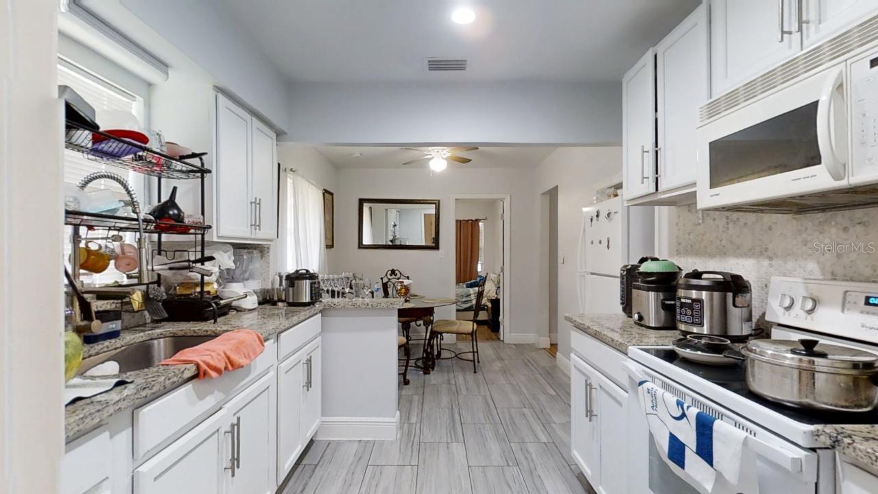 8609 N 11TH ST, TAMPA, FL, 33604