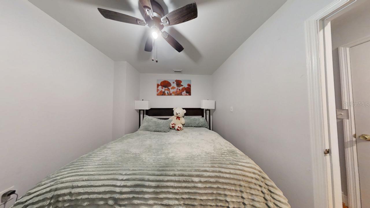 8609 N 11TH ST, TAMPA, FL, 33604