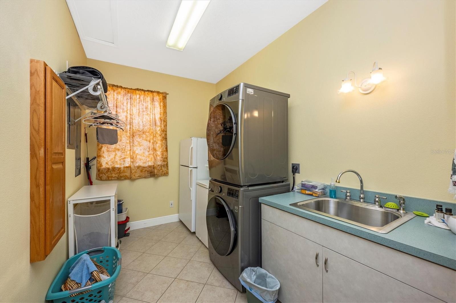 280 W COWLES ST, ENGLEWOOD, FL, 34223