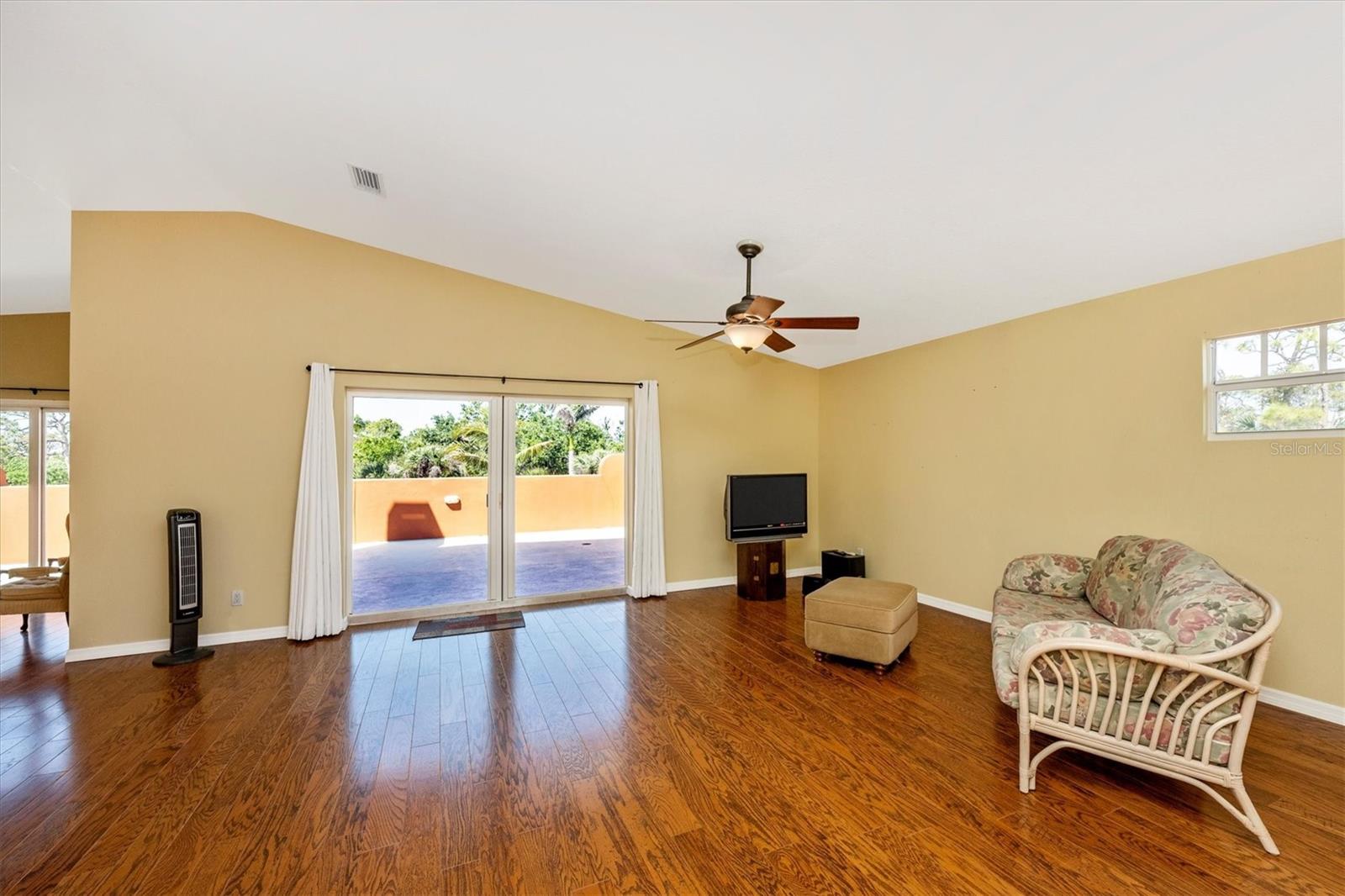 280 W COWLES ST, ENGLEWOOD, FL, 34223