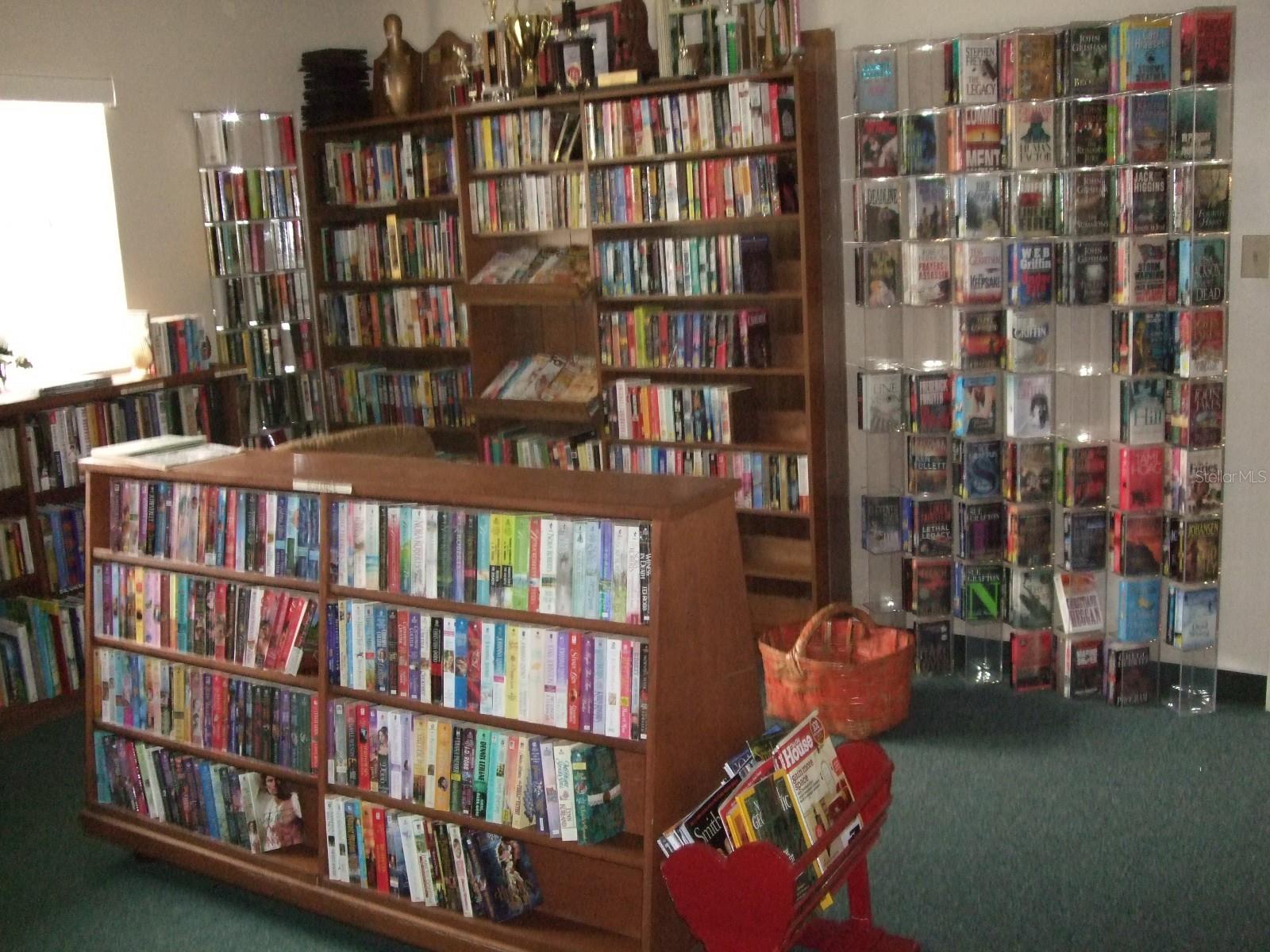 42 NEW FAWN CT #31, SAFETY HARBOR, FL, 34695