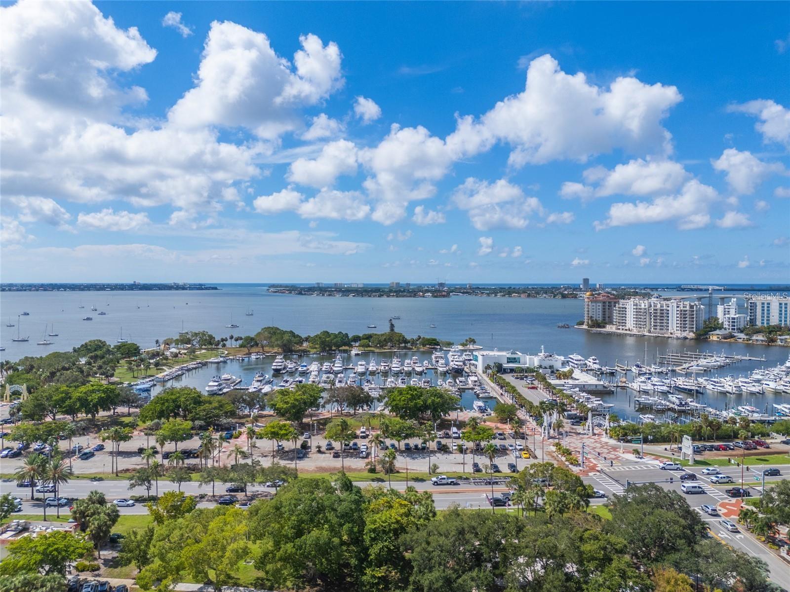 33 S GULFSTREAM AVE #1007, SARASOTA, FL, 34236