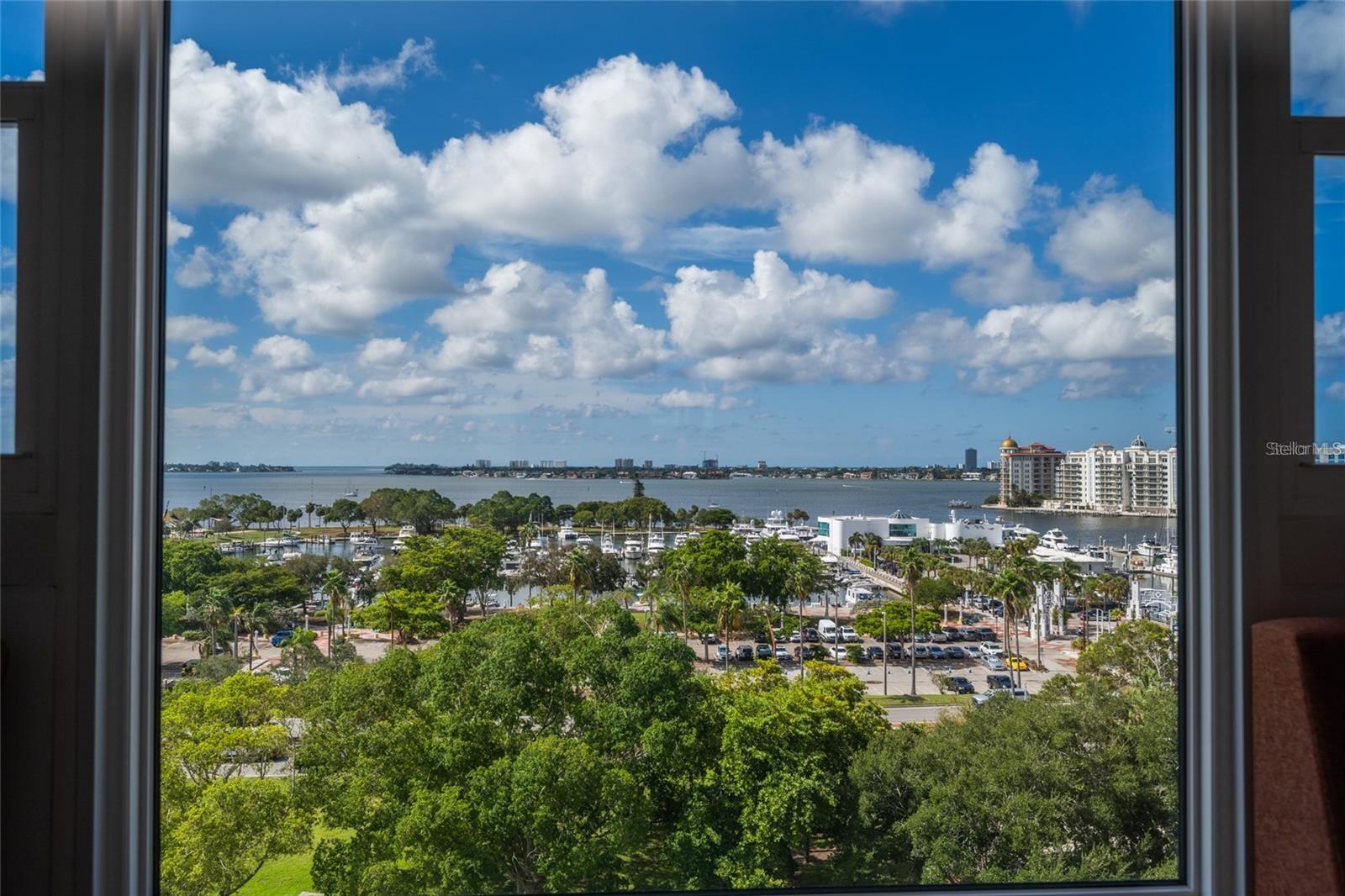 33 S GULFSTREAM AVE #1007, SARASOTA, FL, 34236