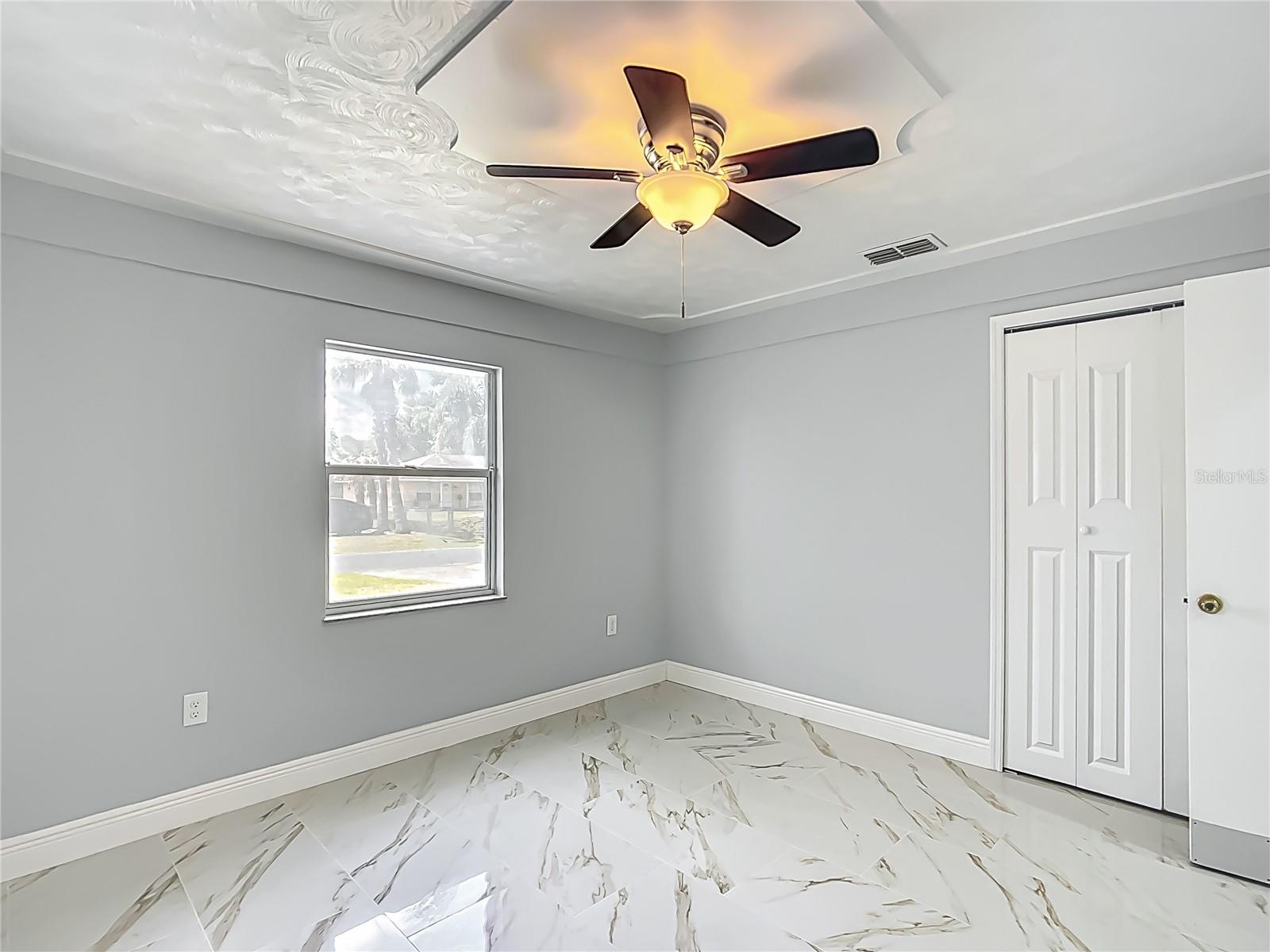 123 SHENANDOAH AVE, LADY LAKE, FL, 32159