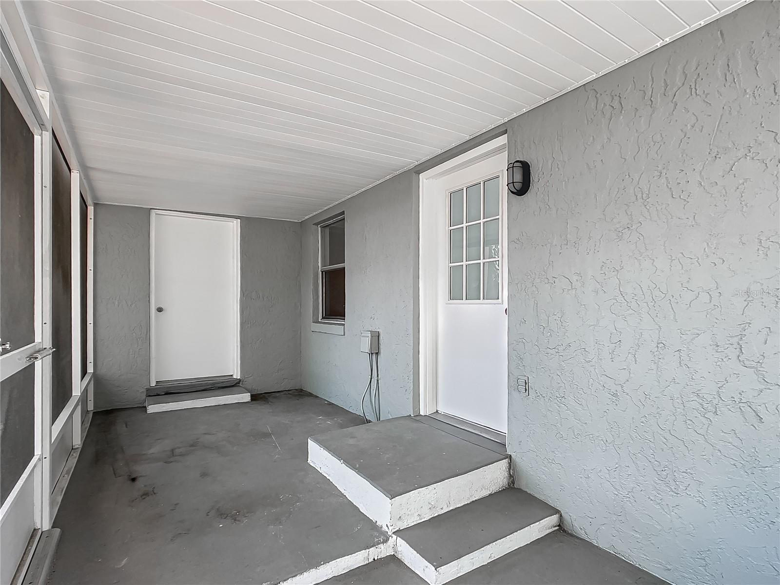 123 SHENANDOAH AVE, LADY LAKE, FL, 32159