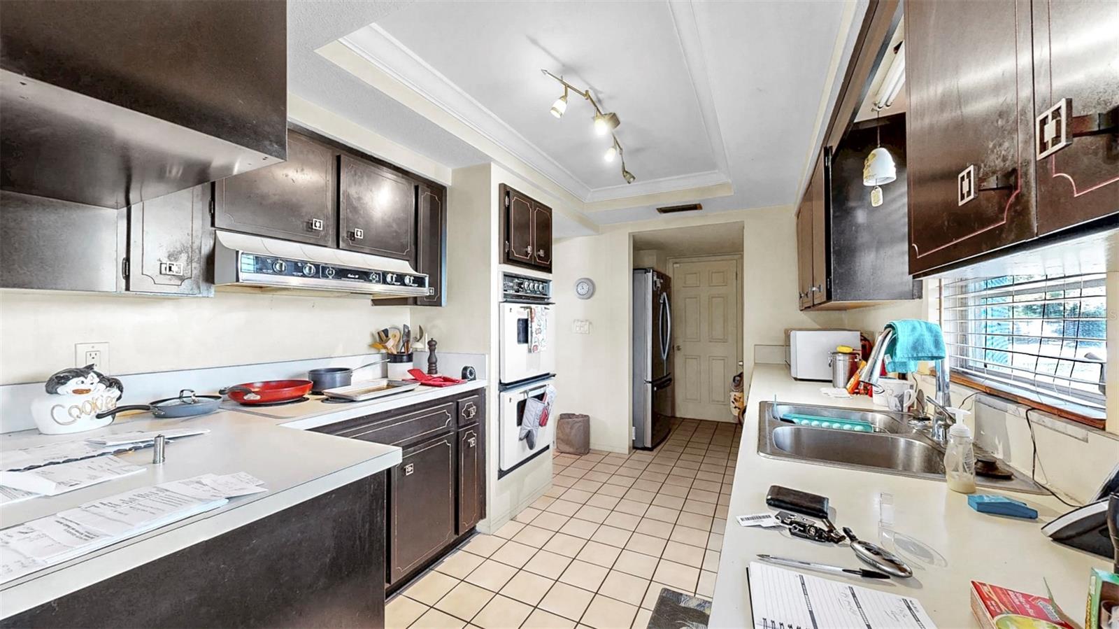 500 OLEANDER WAY S, ST PETERSBURG, FL, 33707