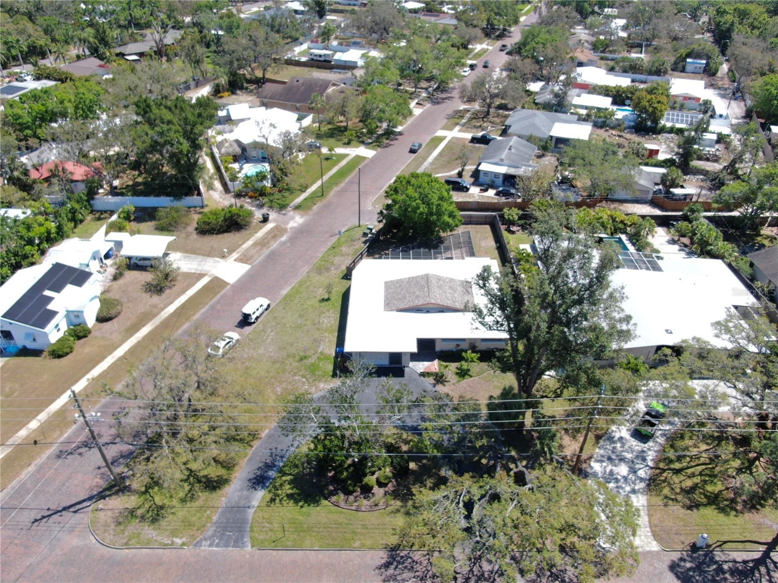 500 OLEANDER WAY S, ST PETERSBURG, FL, 33707