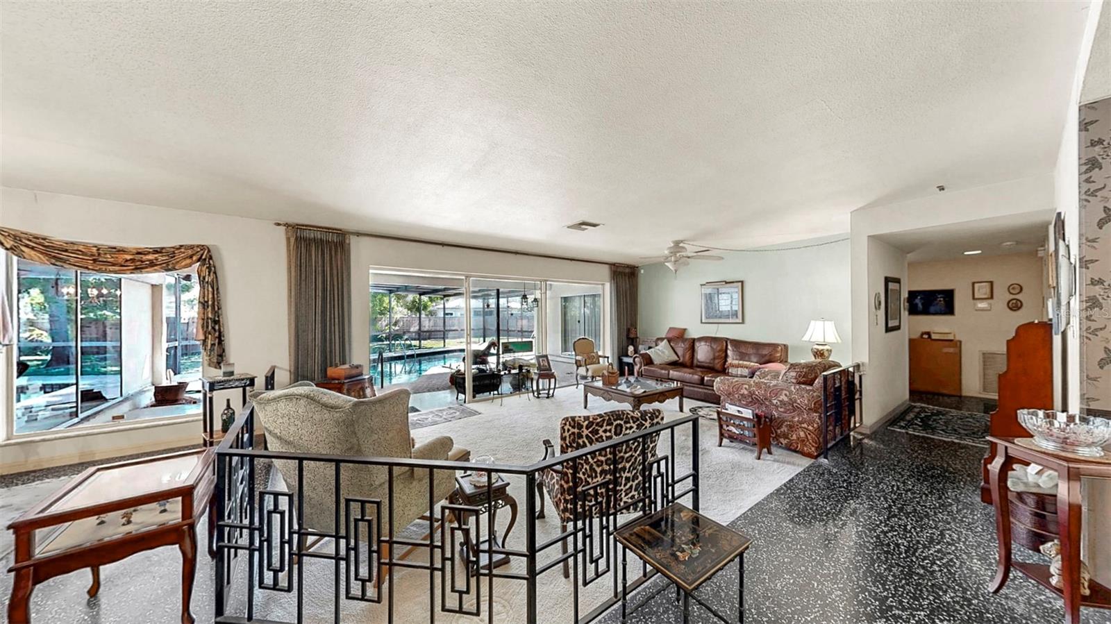 500 OLEANDER WAY S, ST PETERSBURG, FL, 33707