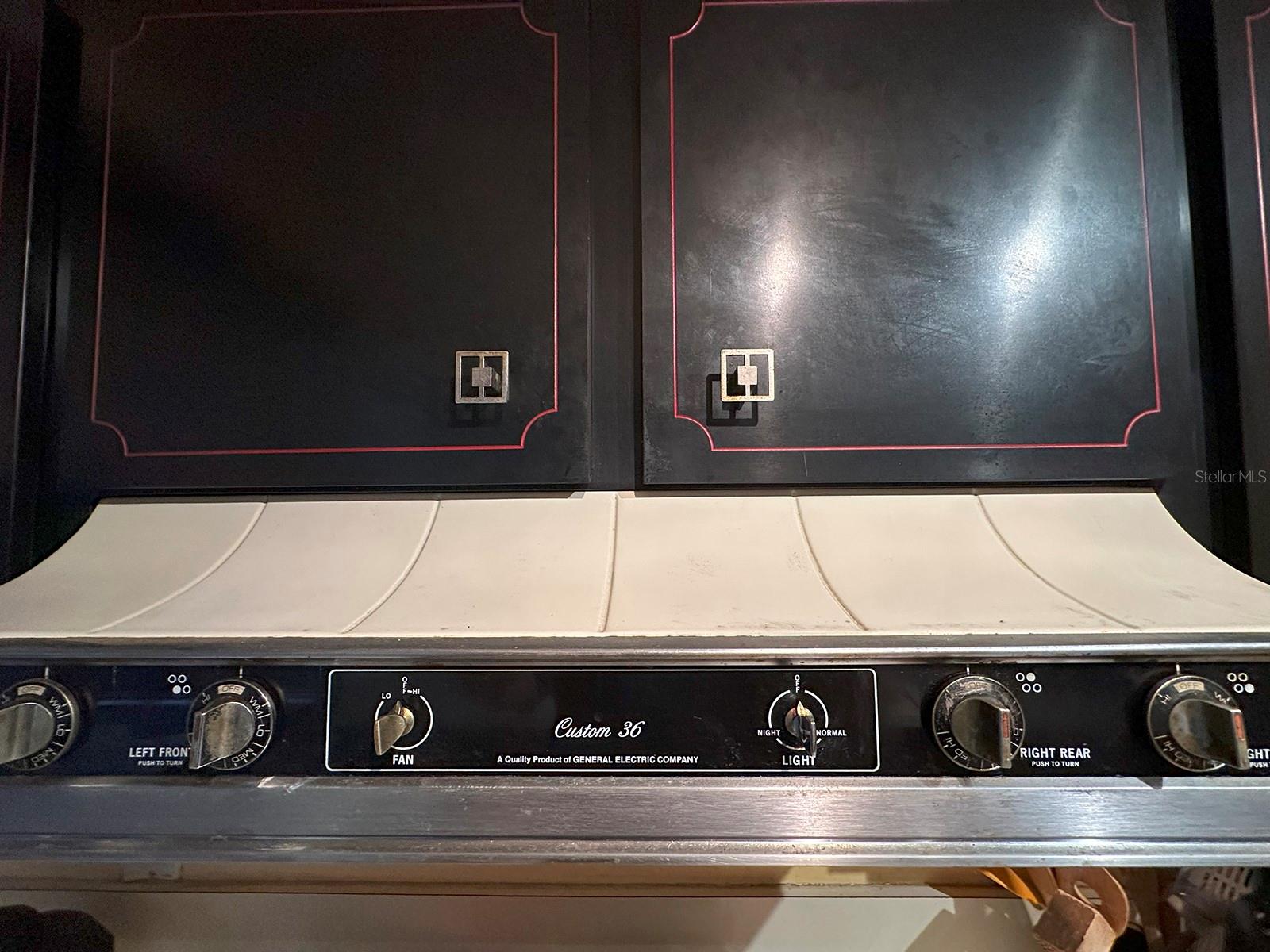 500 OLEANDER WAY S, ST PETERSBURG, FL, 33707