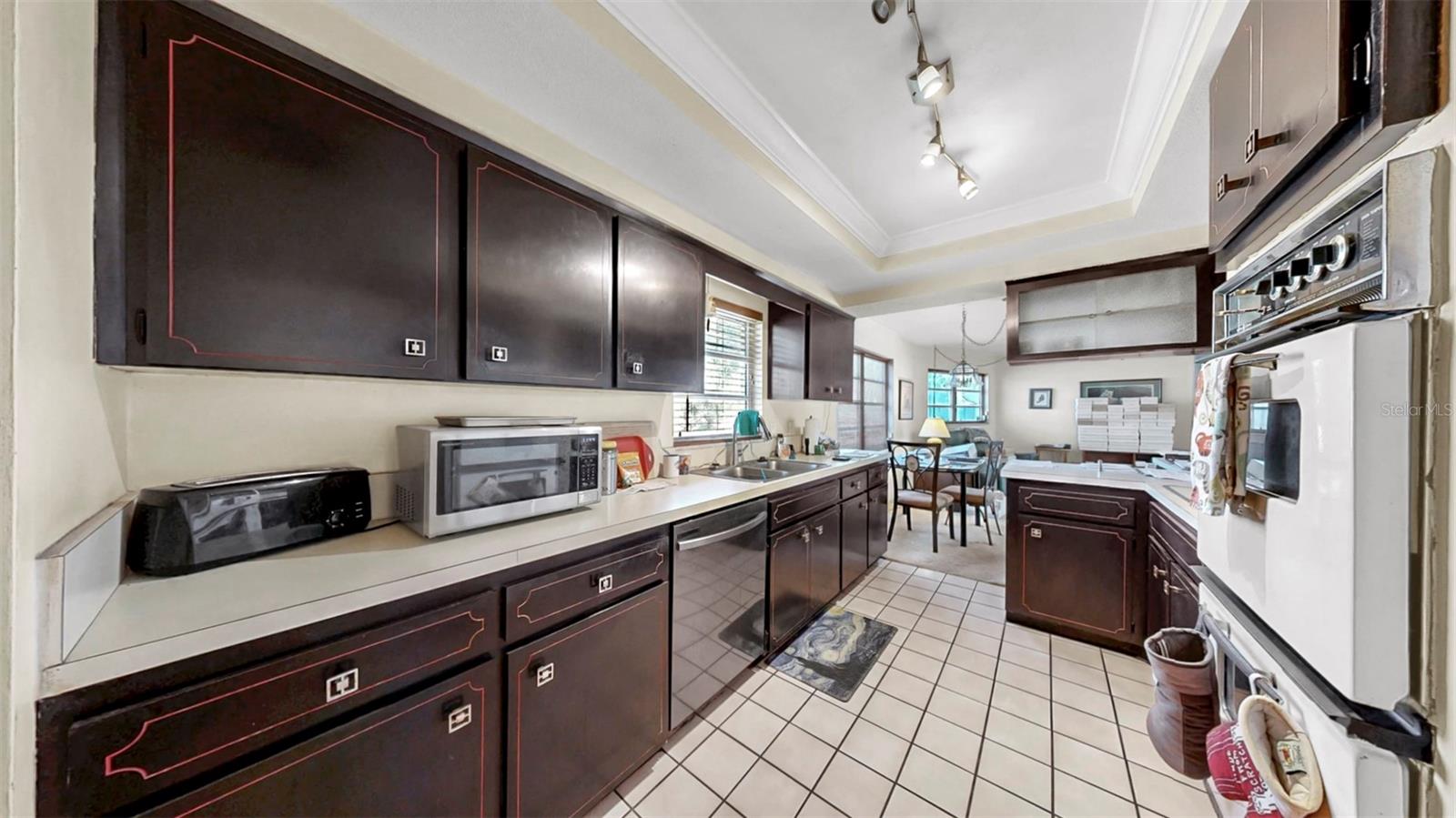 500 OLEANDER WAY S, ST PETERSBURG, FL, 33707