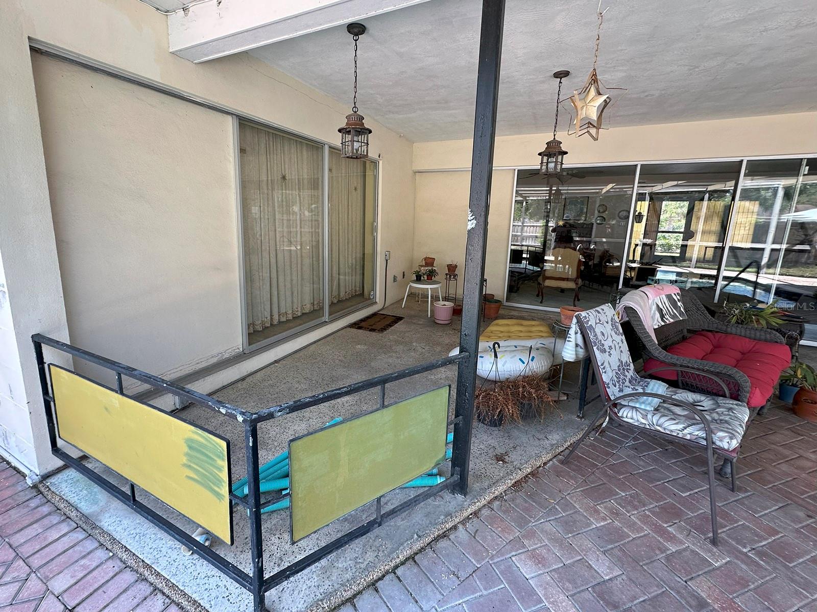 500 OLEANDER WAY S, ST PETERSBURG, FL, 33707