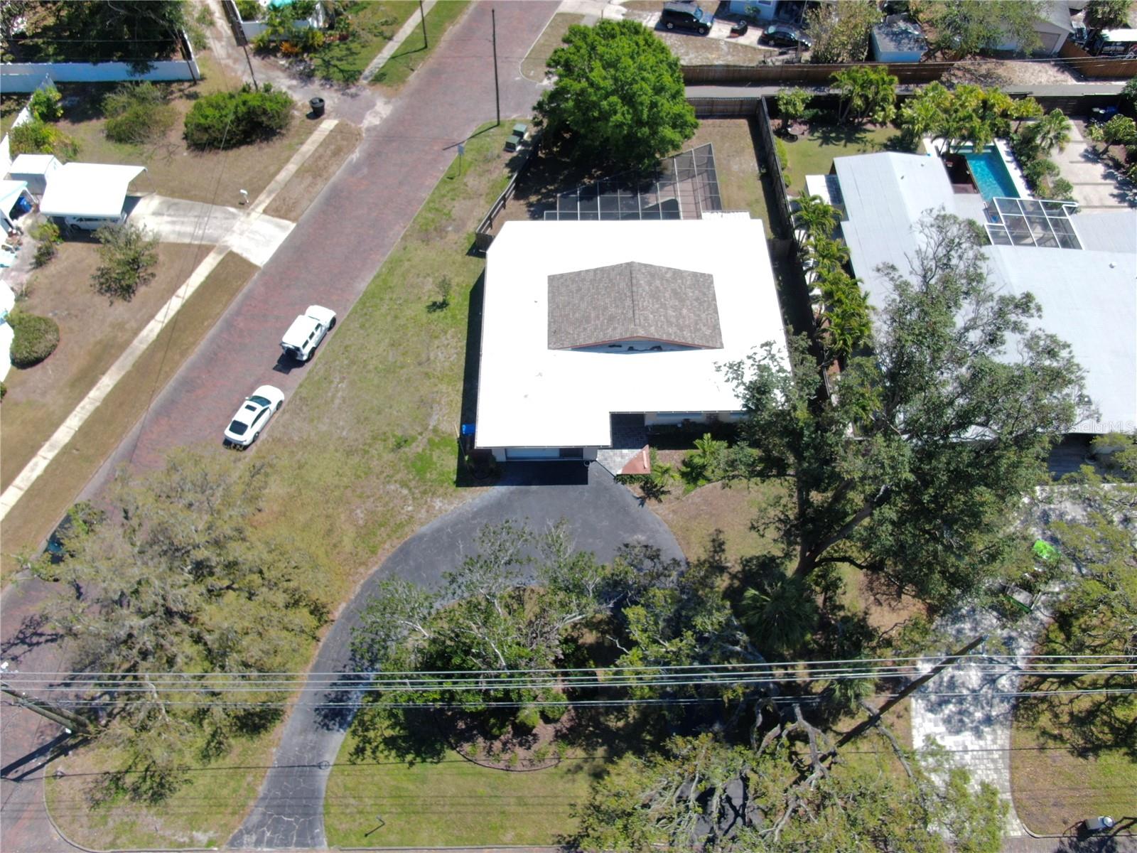 500 OLEANDER WAY S, ST PETERSBURG, FL, 33707