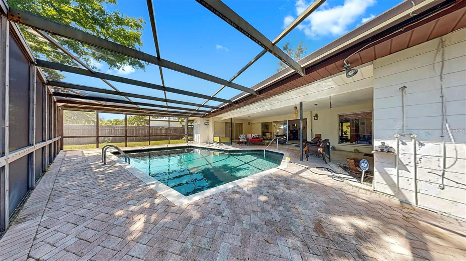 500 OLEANDER WAY S, ST PETERSBURG, FL, 33707