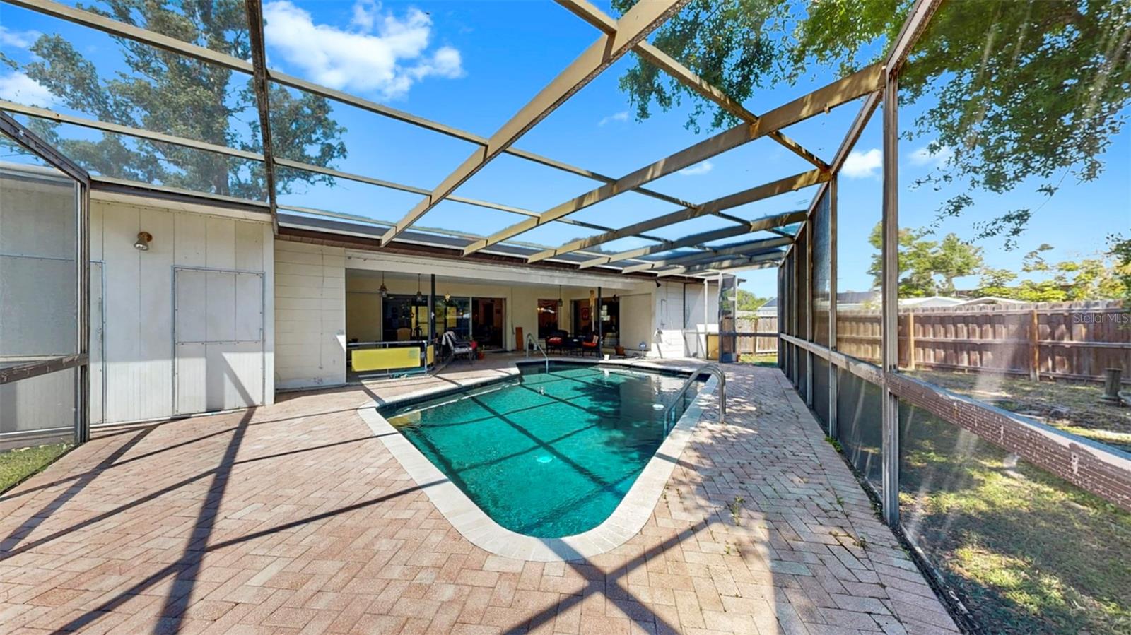 500 OLEANDER WAY S, ST PETERSBURG, FL, 33707